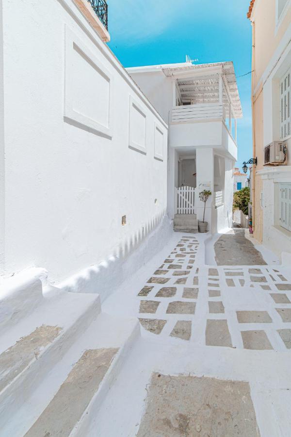Lasia Boutique Apartment Andros Town Luaran gambar