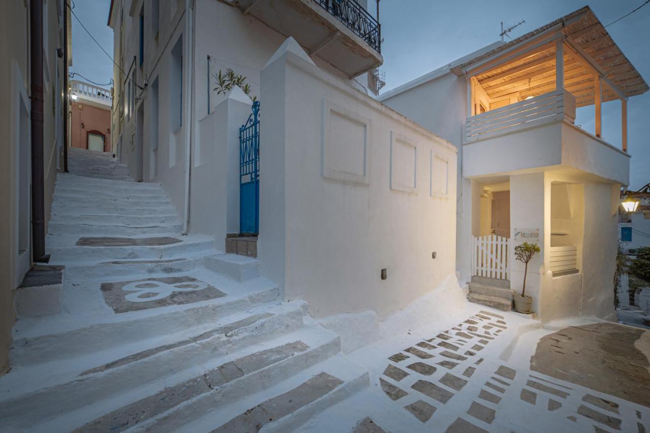 Lasia Boutique Apartment Andros Town Luaran gambar